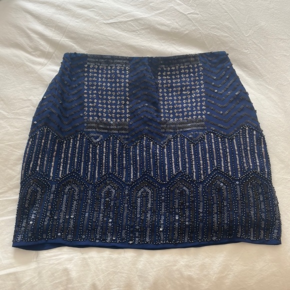 Blue and silver sequin skirt - Picture 1 of 3